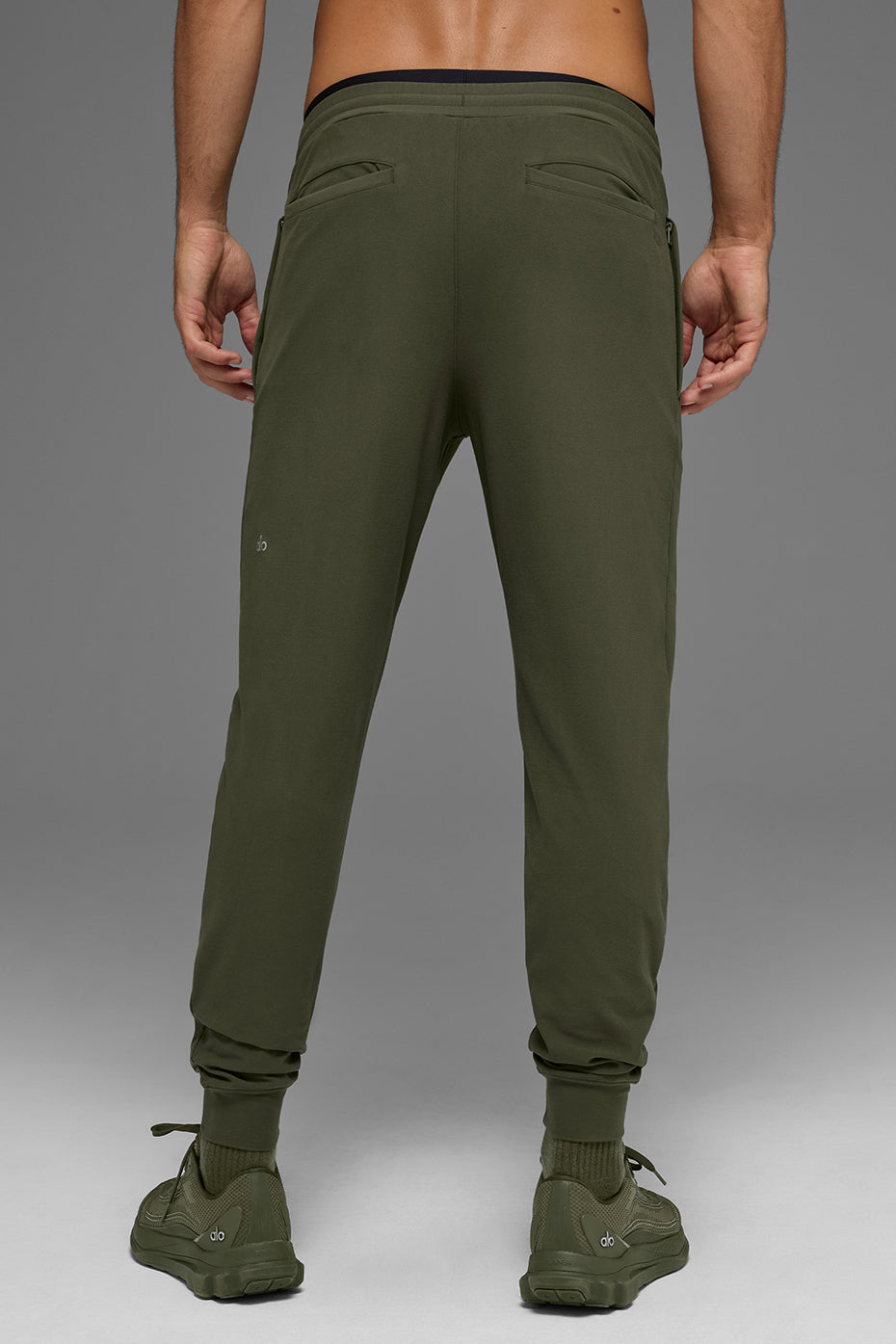 Conquer Max Performance Jogger - Green Olive--3