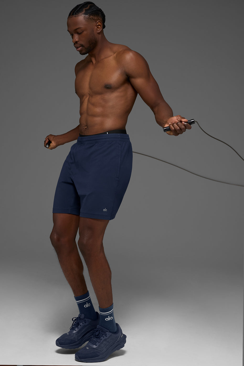 7" Conquer React Performance Short - Navy--4