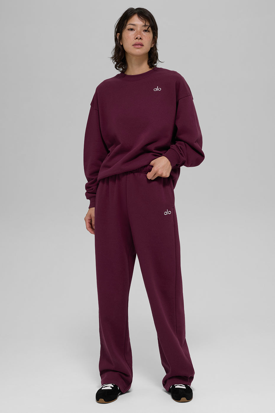 Accolade Straight Leg Sweatpant - Burgundy--4