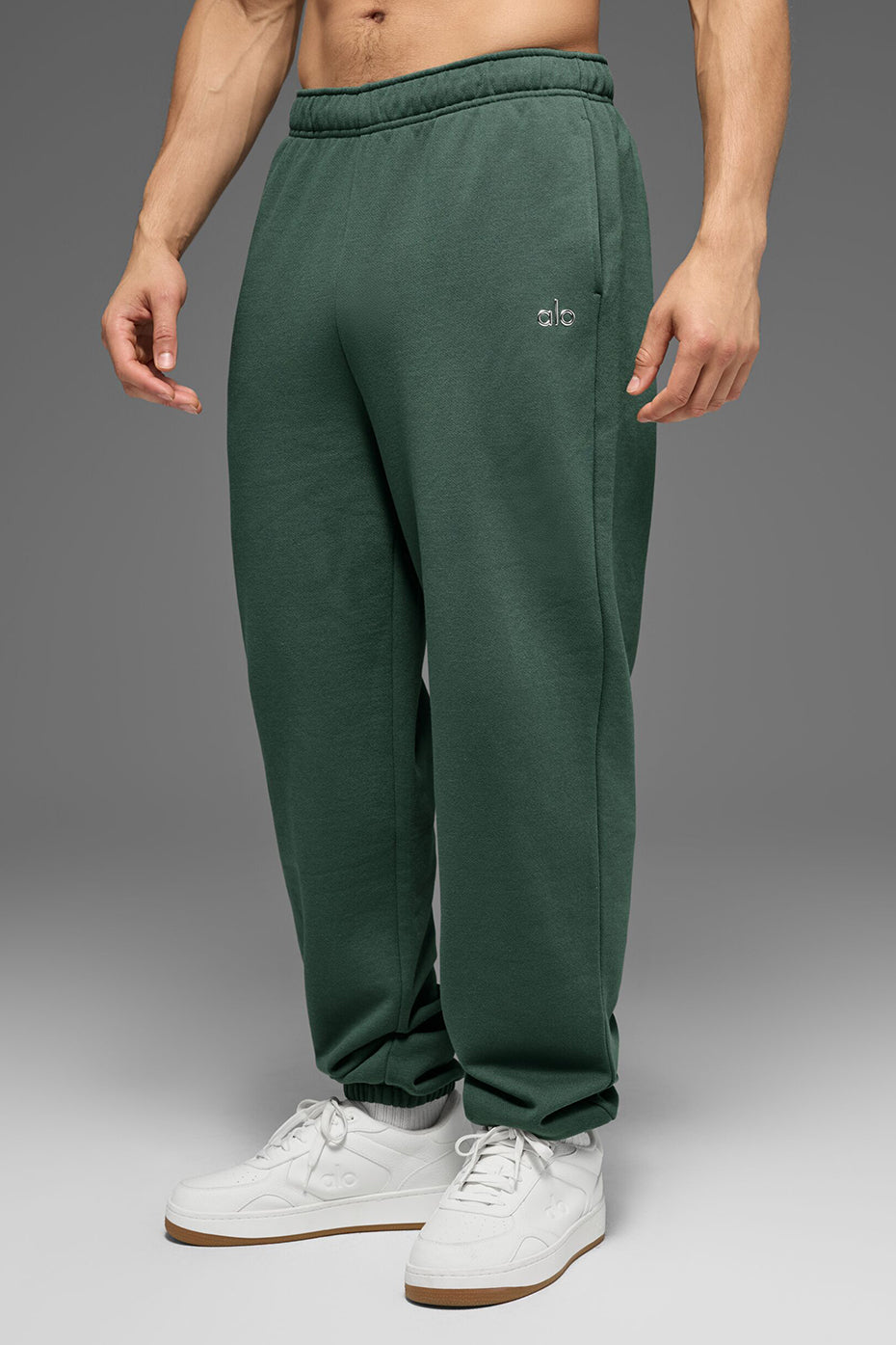 Accolade Sweatpant - Clover Green--0