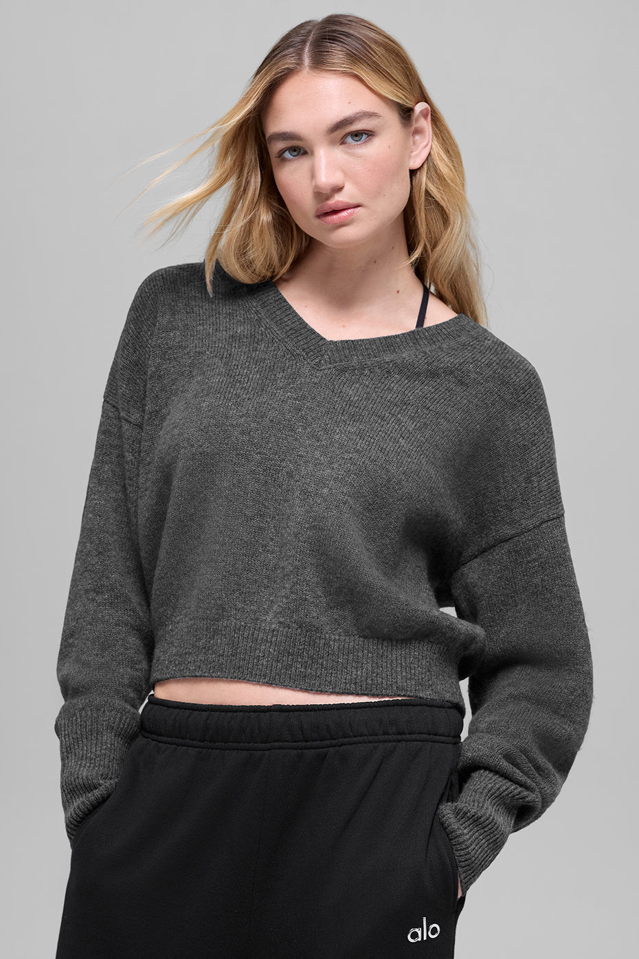 Wool Cashmere Cropped New Class V-Neck Sweater - Platinum Grey--0