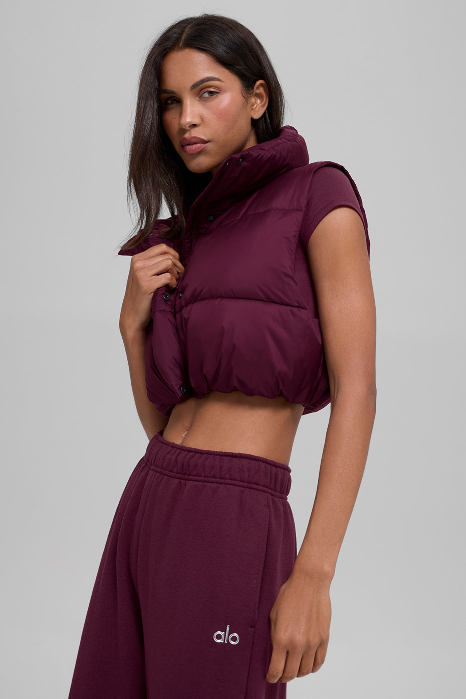 Cropped Gold Rush Puffer Vest - Burgundy--5