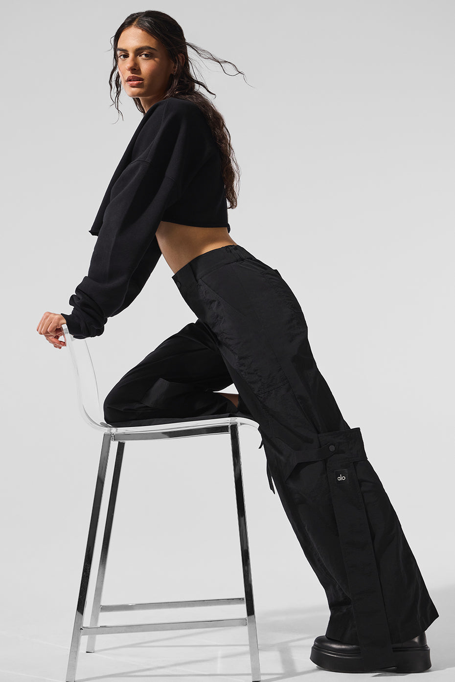 High-Waist Voyager Trouser - Black--4