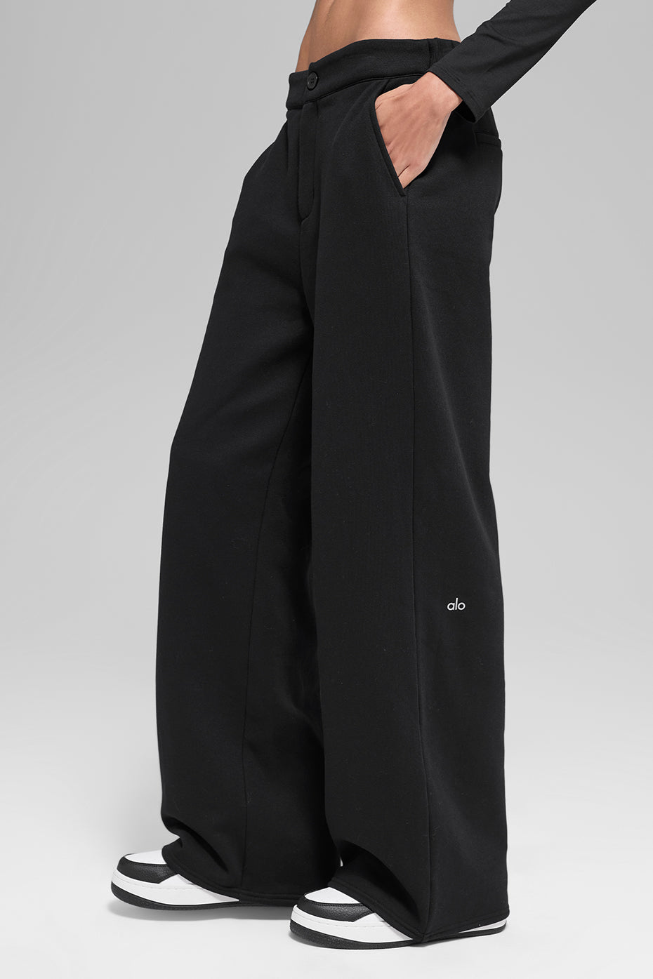 High-Waist Sweatpant Trouser - Black--3
