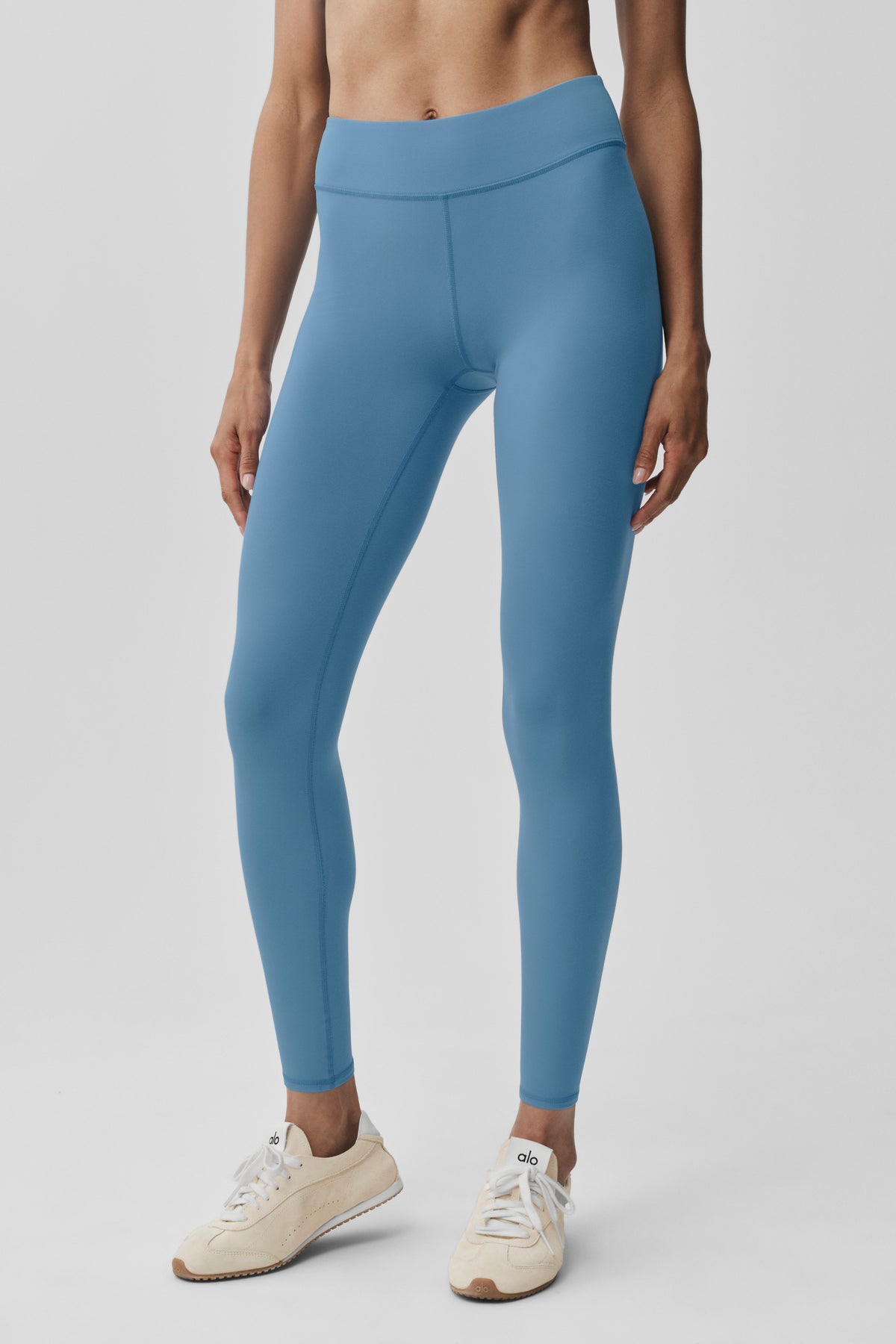 Airbrush Mid-Rise 7/8 Legging - California Blue--0