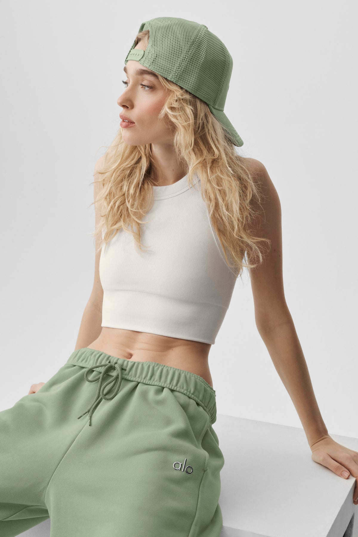 Seamless Modal Ribbed High Neck Delight Bra - White--3