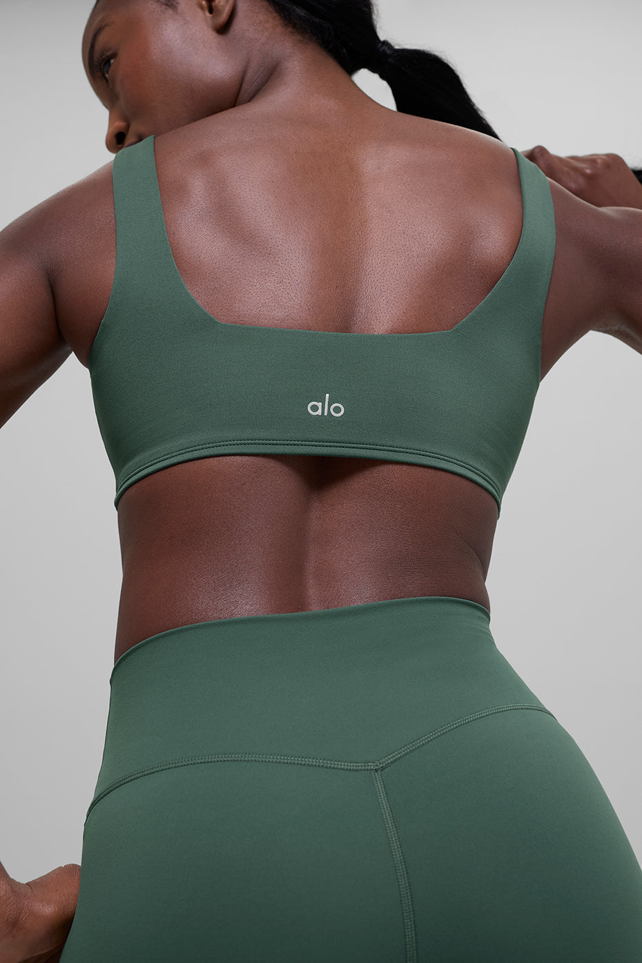 ALO Softsculpt Precision Bra - Clover Green--1
